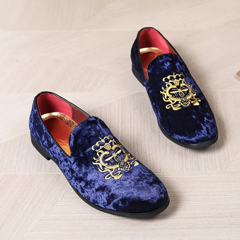 Wedding Dress Shoes Casual Men Loafers 2024 New Lazy Flats Shoes Embroidery Driving Moccasins Man Suede Leather Shoes Zapato