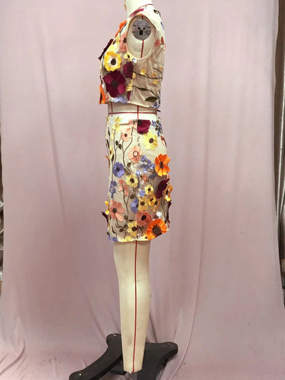 Spring Dress Women's Skirt High-quality Embroidery Hook Pattern Sleeveless Crop Top Wrap Hip Skirt Set of Two Pieces